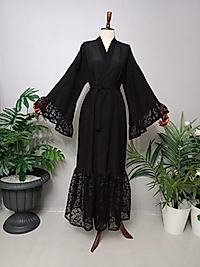 Abaya Maroken Krep Kumaştan Dantel Detaylı Özel Tasarım.